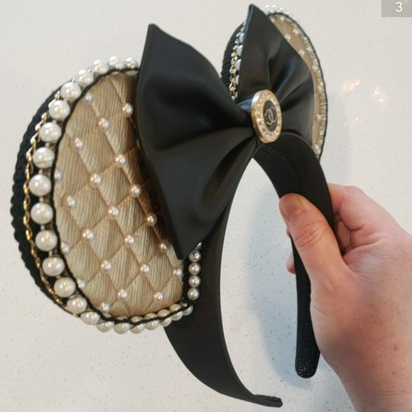 Custom Quilted Black and Gold Minnie Mouse Headband with Bow - Picture 1 of 10